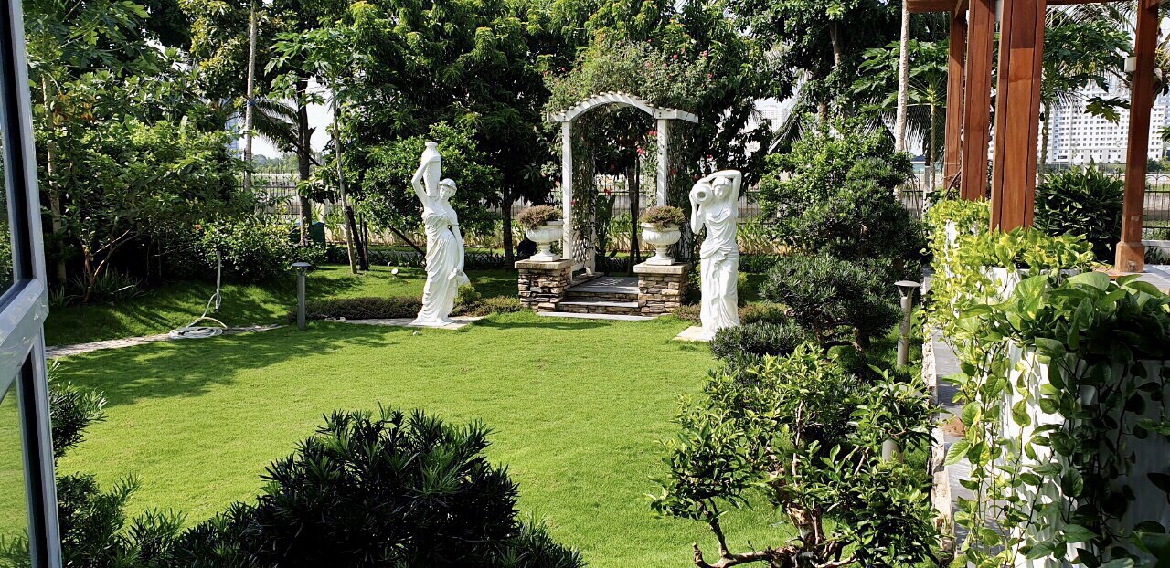 FOR SALE CHATEAU VILLA IN PHU MY HUNG- TAN PHU WARD- DISTRICT 7 4