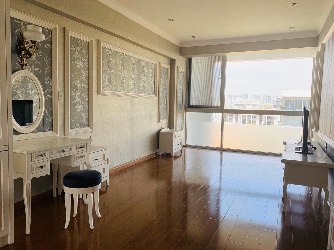 GARDEN COURT APARTMENT IN PHU MY HUNG FOR RENT- TAN PHONG WARD- DISTRICT 7 2