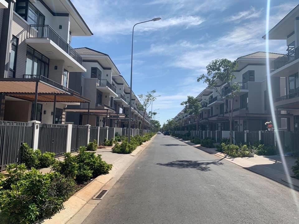 LAVILA TOWN HOUSE FOR SALE PHASE 2- NHA BE DISTRICT 7 4