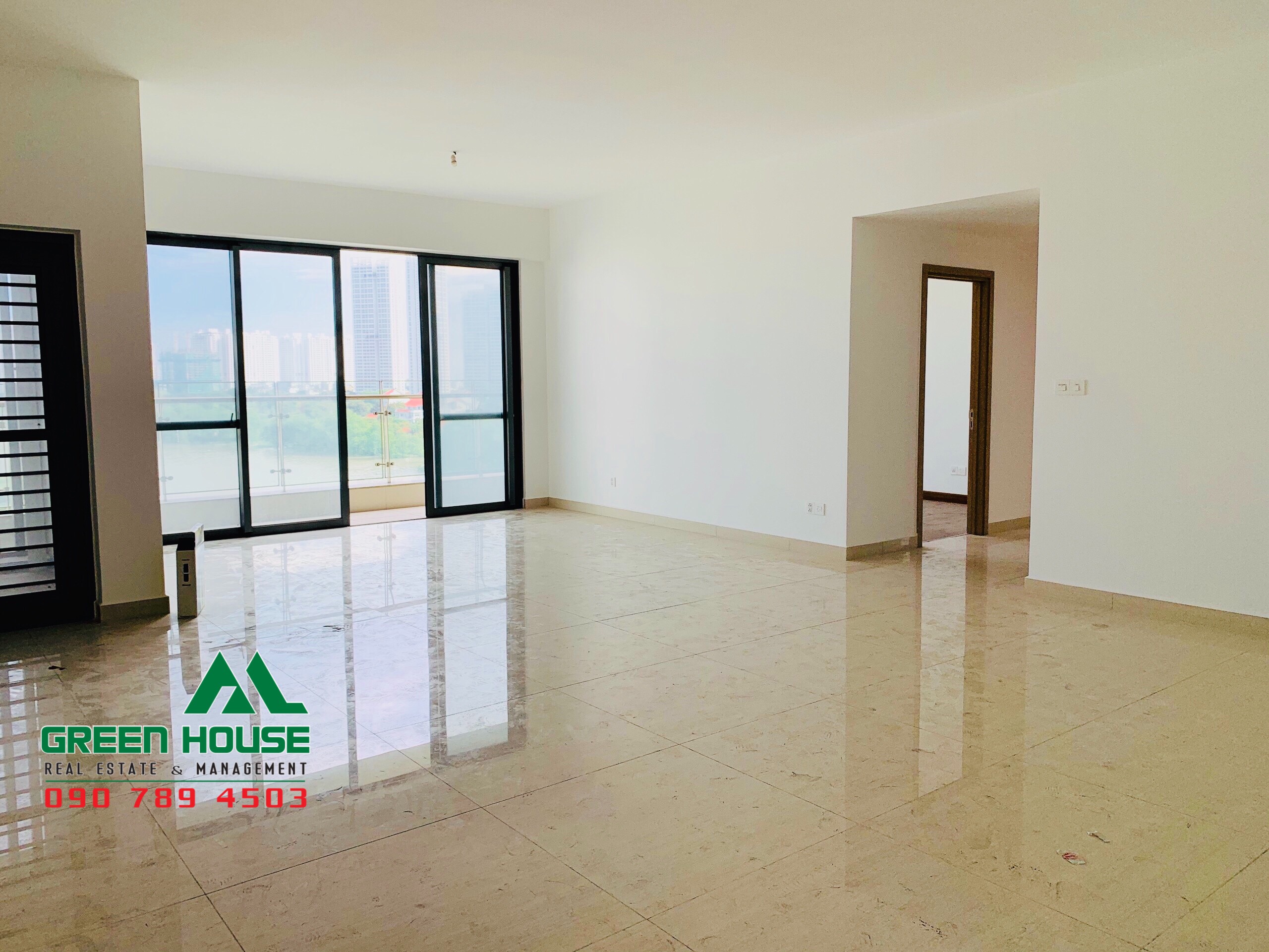 For Sale  Riverpark Premier Apartment in Phu My Hung- District 7