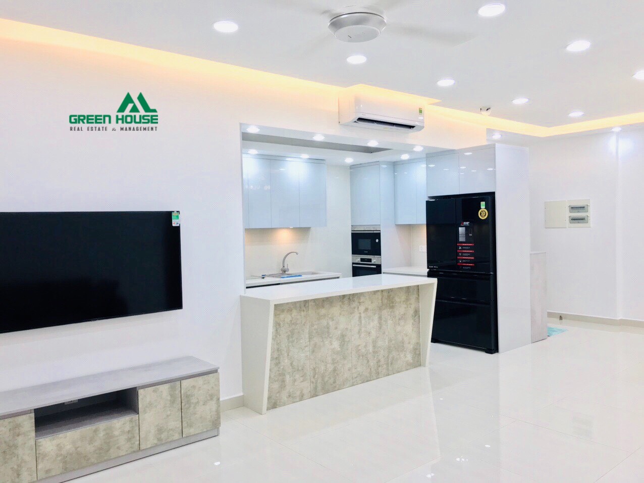  Apartment for rent in Riverpark Premier - Phu My Hung-District 7