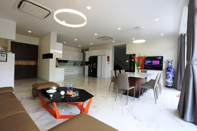Happy Valley Phu My Hung Ground Floor Apartment For Sale, District 7 2