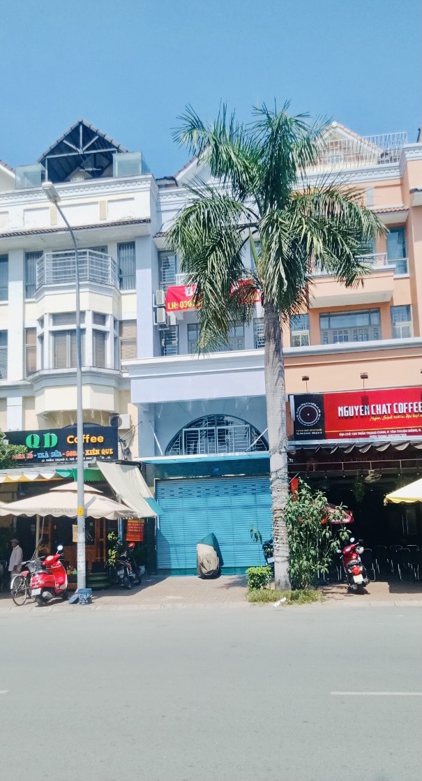 For Sale No. 133 Tran Trong Cung Townhouse - District 7