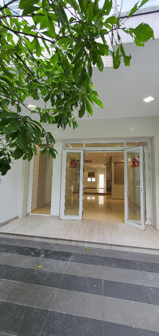 Selling Nam Long Townhouse, Tran Trong Cung, District 7 5