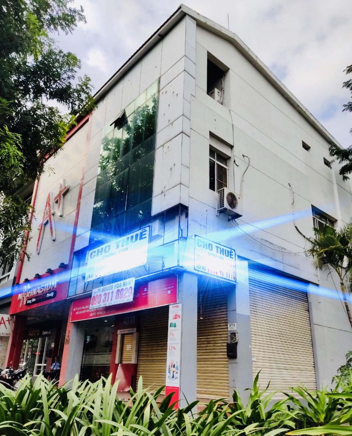  For Rent  Commercial Townhouse On Nguyen Van Linh street - Phu My Hung - District 7 4