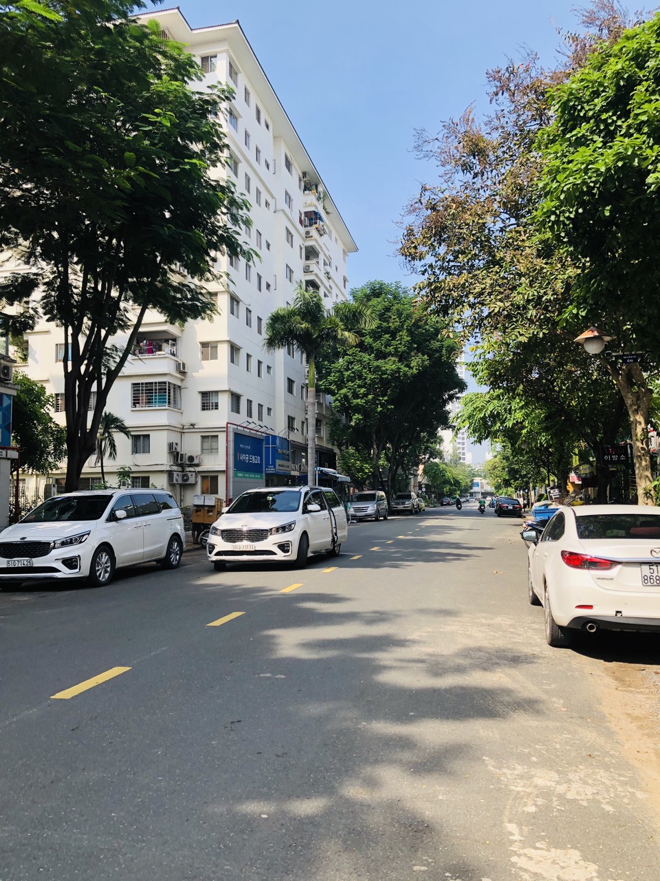 For Sale Hung Vuong Shop - Phu My Hung - District 7 1